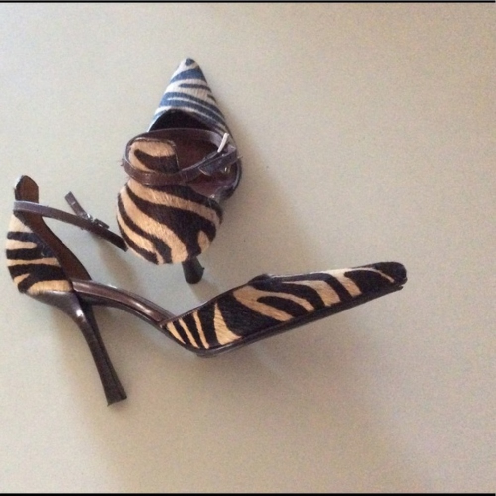 BCBG MaxAzria calf hair tiger stripe heels